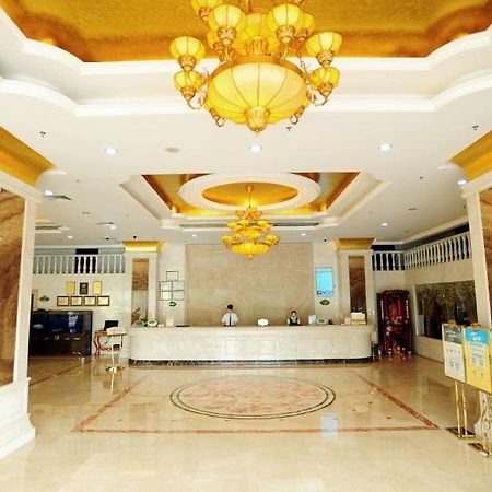 Vienna Hotel Shenzhen Longhua Qinghu Road Экстерьер фото